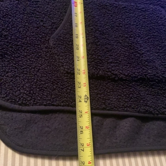 Old Navy Dark Blue Teddy Sweater Size M - Picture 10 of 10